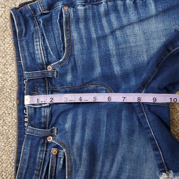 American Eagle Outfitters Blue Distressed Jean shorts Size 4 - Picture 7 of 7